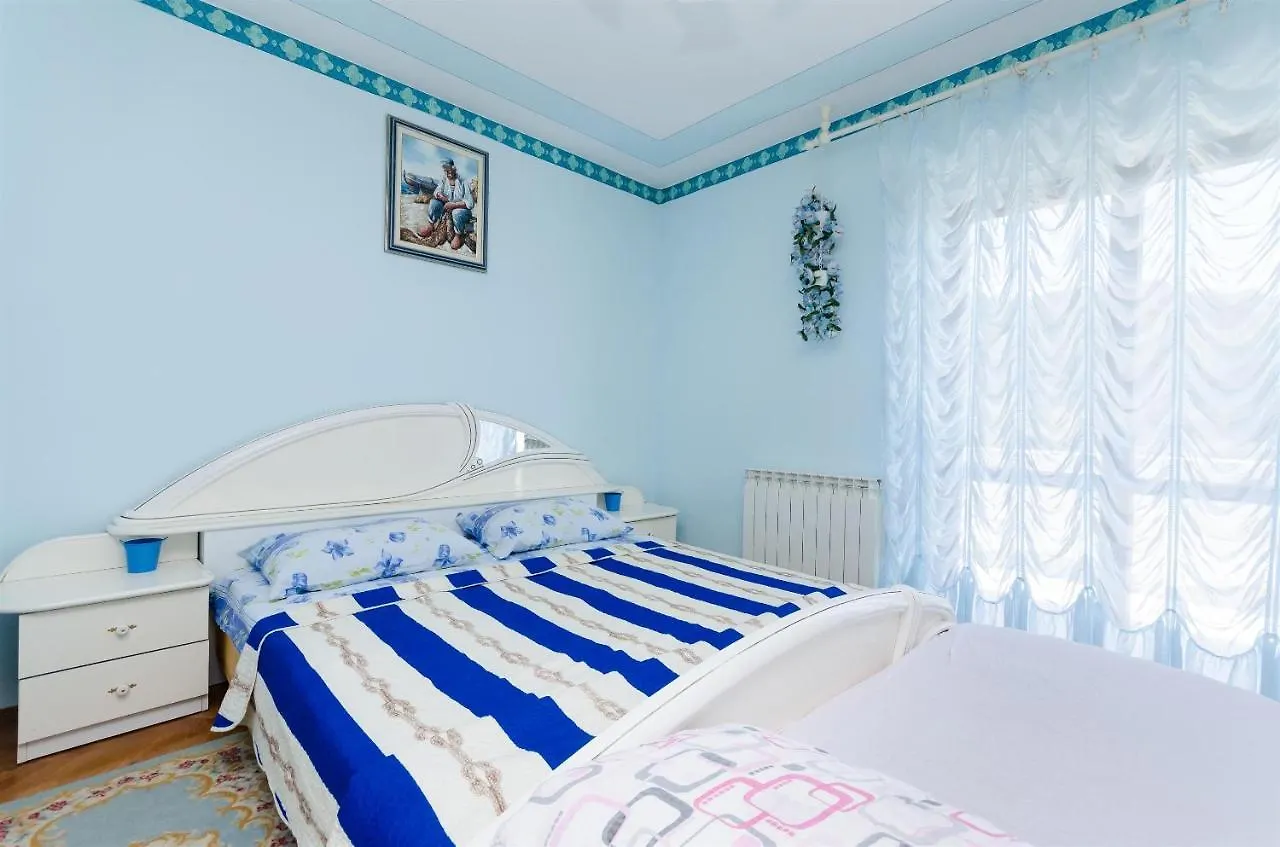 Apartments Vesna Kampor