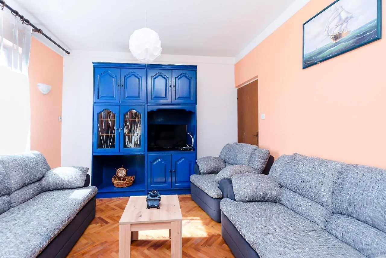 Apartments Vesna Kampor