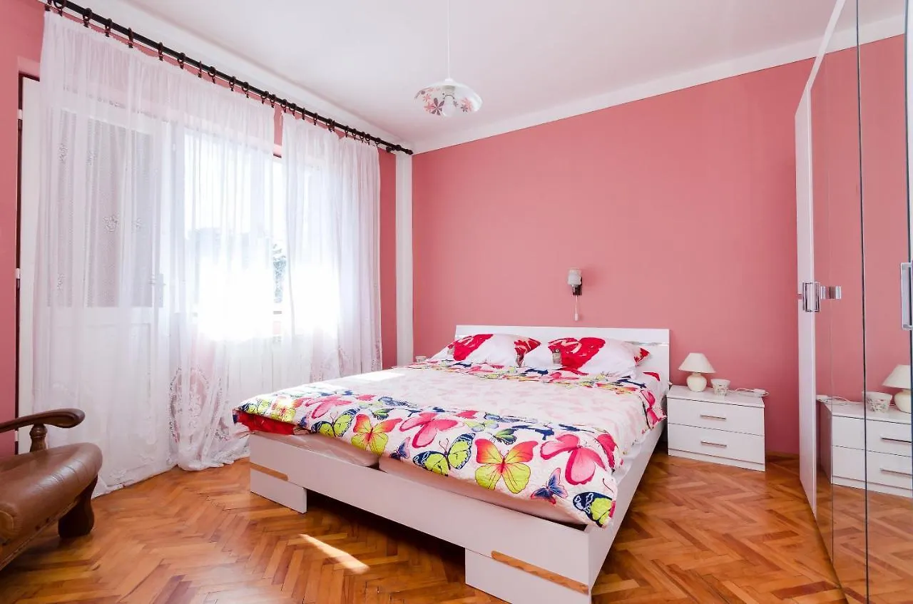Apartments Vesna Kampor 0*,